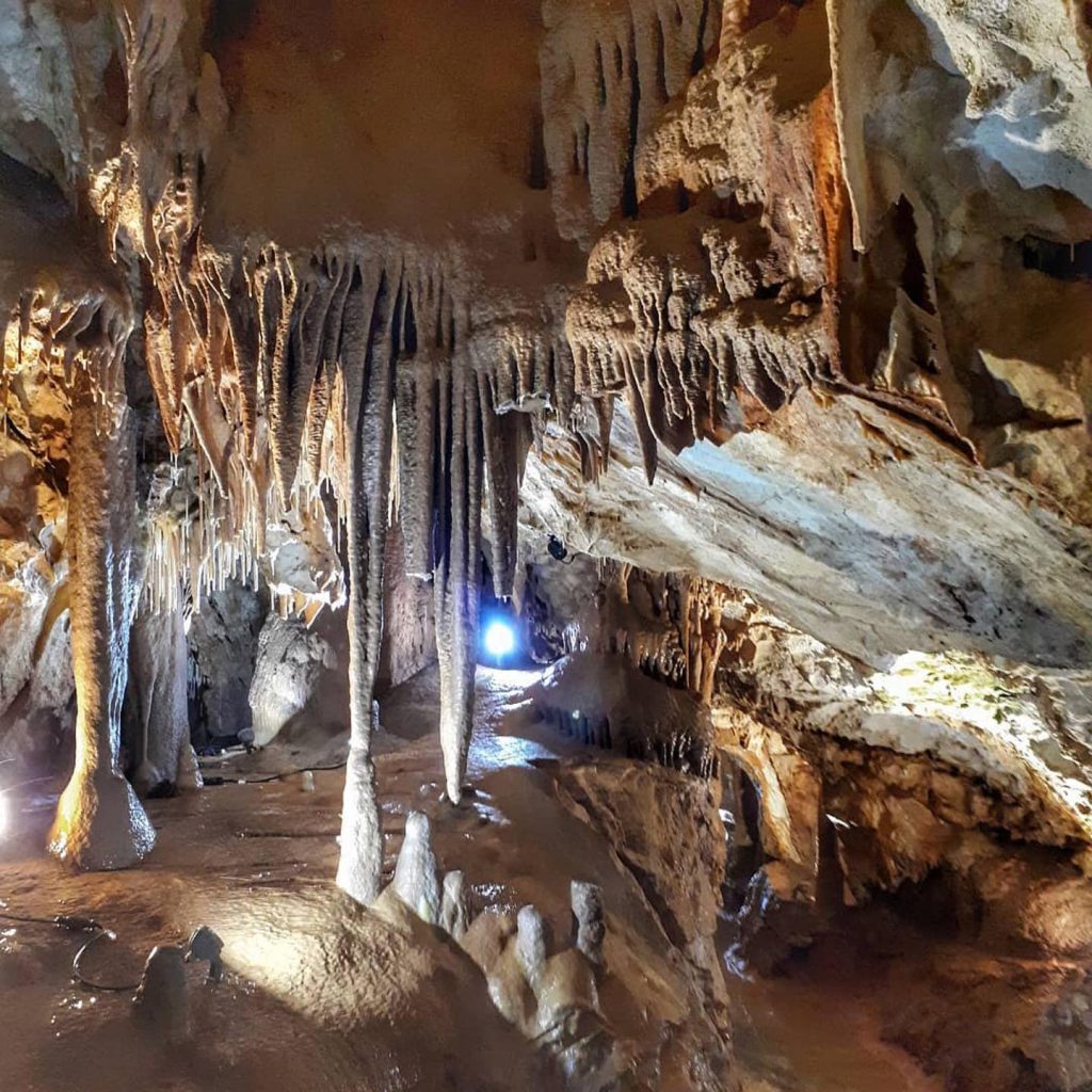 Zeytintaşı Mağarası